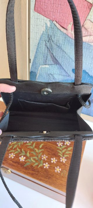 Bolso de fiesta negro con abalorios