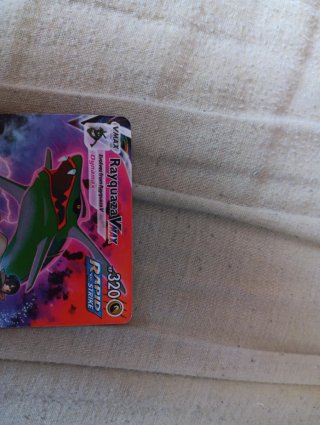Carta Pokémon Rayquaza VMAX TG20/TG30