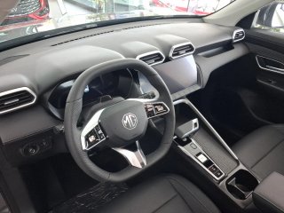 MG ZS hybrid+ luxury 2026