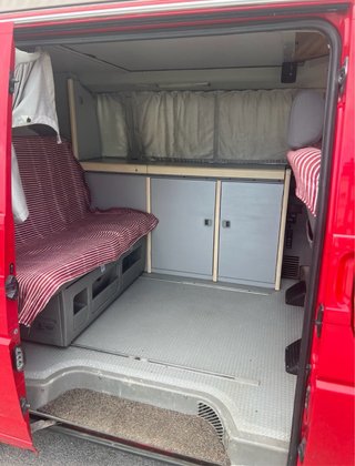 Volkswagen California 2000