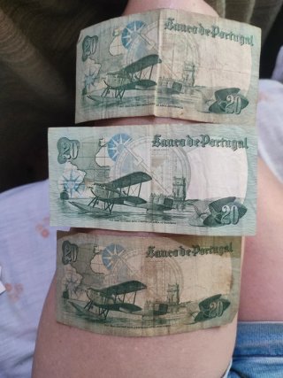 Billetes antiguos.