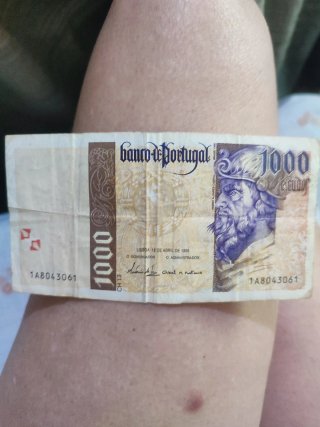Billetes antiguos.