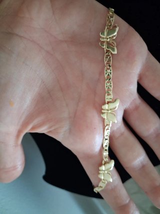 Pulsera de oro laminado con mariposas
