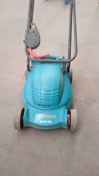 Cortacésped Bosch reacondicionado. Dos modelos