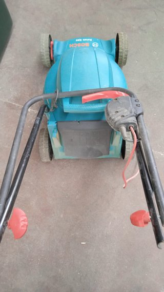 Cortacésped Bosch reacondicionado. Dos modelos