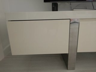 URGE: mueble TV Lujo Blanco y Plata