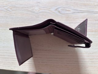 Cartera Oboly Piel Marrón y Negra