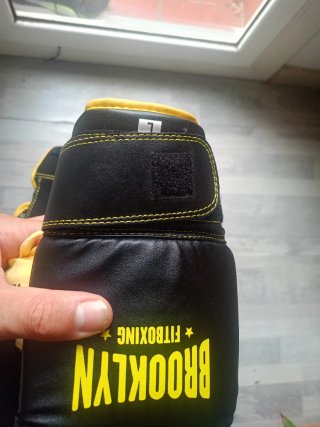Guantes Box Brooklyn Fitboxing Negros y Amarillos
