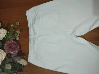 2 Vaqueros Elásticos Blancos