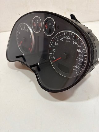 Cuadro instrumentos Audi A3 8P