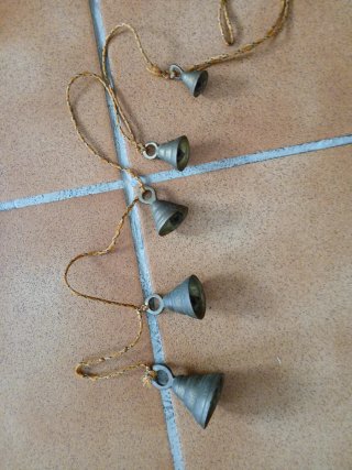 Campane di metallo vintage
