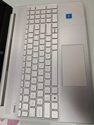 Ordenador Portátil HP Intel Celeron N4500 4/128GB