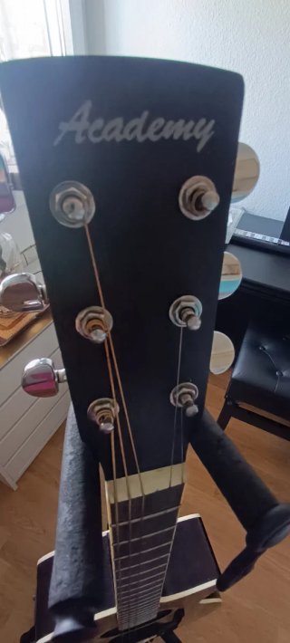 Guitarra Electroacústica Marrón