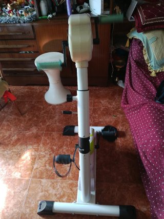 Bicicleta terapéutica estática eléctrica