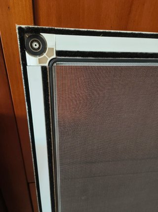 Mosquitera para ventana.133.5 / 76.5