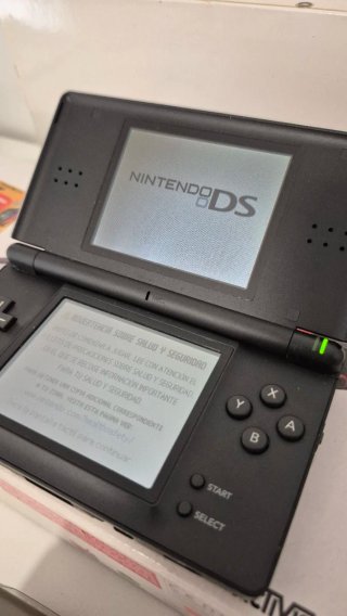 Nintendo DS Lite Edición Guitar Hero