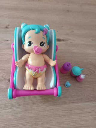 Muñeca Bebe con Cuna y Accesorios