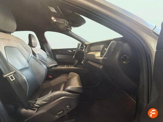 Volvo XC60 2.0 D4 R-Design Auto