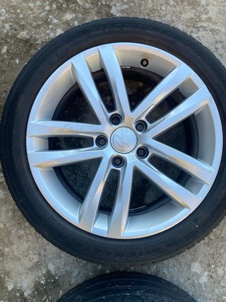 Llantas R17 con Neumáticos