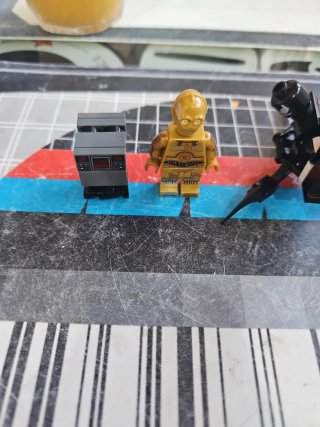 Lote Lego Figuras Star Wars y Marvel