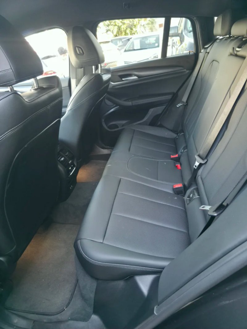 BMW X4 2025, foto 6
