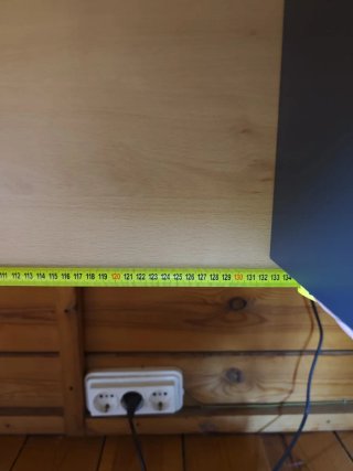 Escritorio amplio de madera