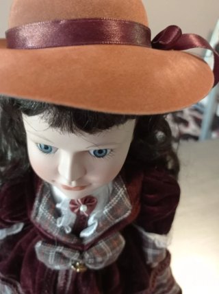 Muñeca de Porcelana Colección Antigua