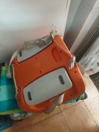 Silla de bebé Chicco con diseño de pollo