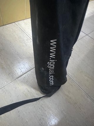 Pantalla de Proyector Portátil Negra