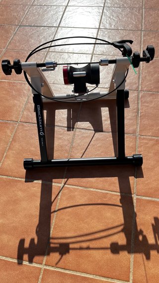 Rodillo Entrenamiento Blackburn Tech Mag 5