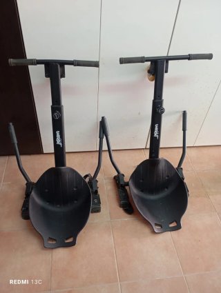 2 Hoverboards Scooter