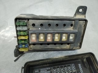 CAJA RELES / FUSIBLES LAND ROVER RANGE ROVER Vogu