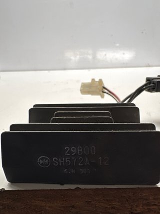 Regulador Corriente Suzuki Marauder 250