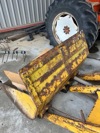 Pala Massey Ferguson 285 Completa