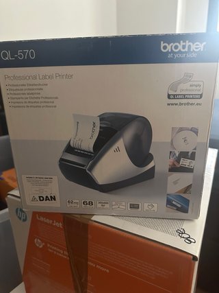 Brother QL-570 Impresora Profesional Etiquetas