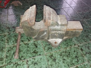 Tornillo de banco