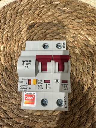 Interruptor Automático Inteligente WiFi Tuya