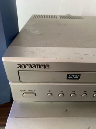 Combo DVD/VHS Samsung + Películas