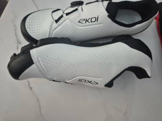 Zapatillas Ciclismo Ekoi BOA Blancas talla 42