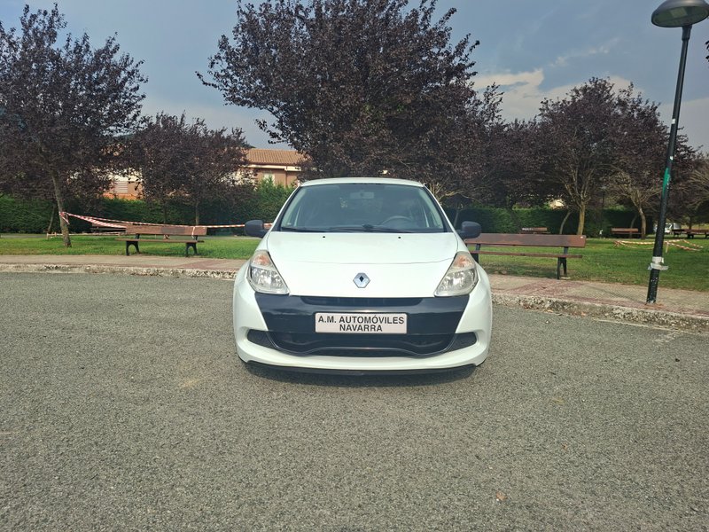 Renault Clio 2009, foto 2