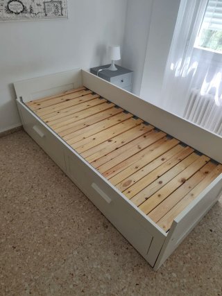 Cama divan Ikea Brimnes Blanca