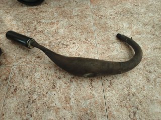 Tubo de escape Hazen 80