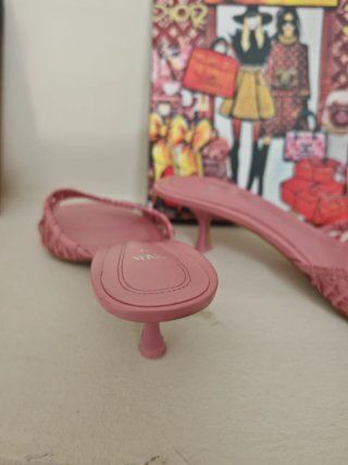 Sandalias Zara rosa tacón bajo talla 38