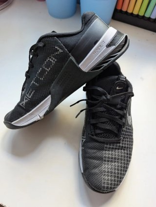 Zapatillas de entrenamiento Nike Metcon 8.