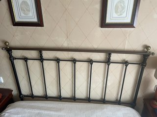 Cabecero de cama metalico -143cm