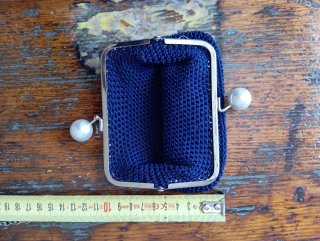 Pochette clic clac blu con ciondoli
