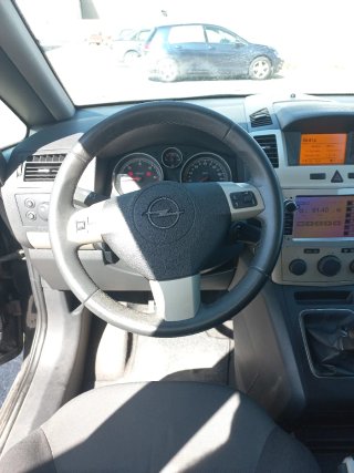 Opel Zafira 2009