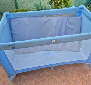 Cuna de viaje plegable azul