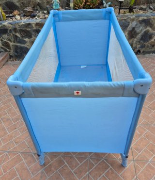 Cuna de viaje plegable azul