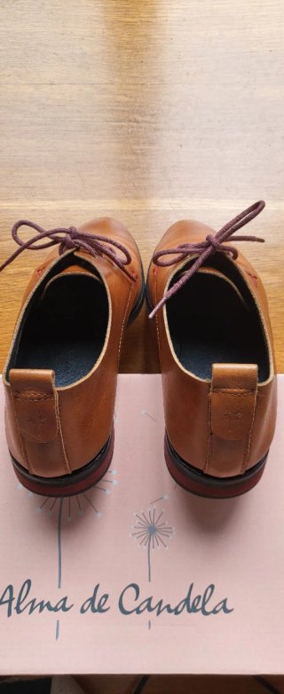Zapatos Alma de Candela piel marrón T.38